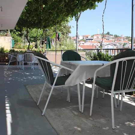 Kata Πανσιόν Neum