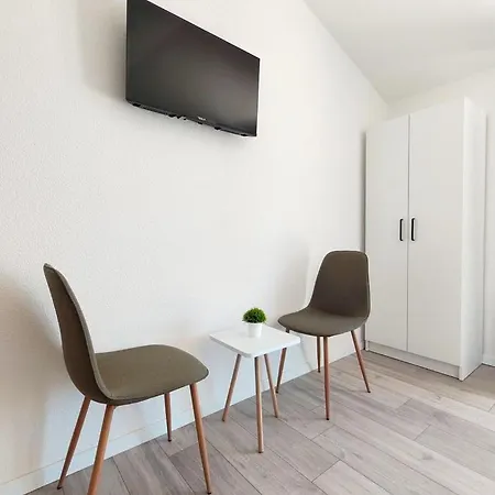 Πανσιόν Kata Neum